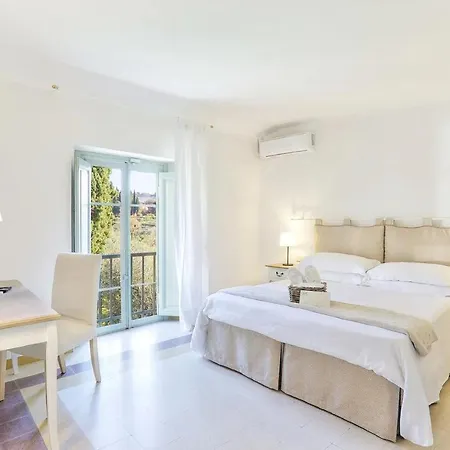 Meona Villa *
